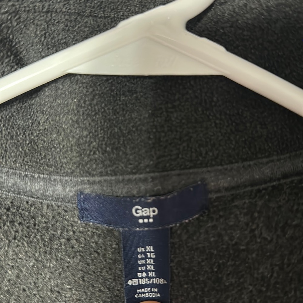 GAP 3/4 zip fleece
